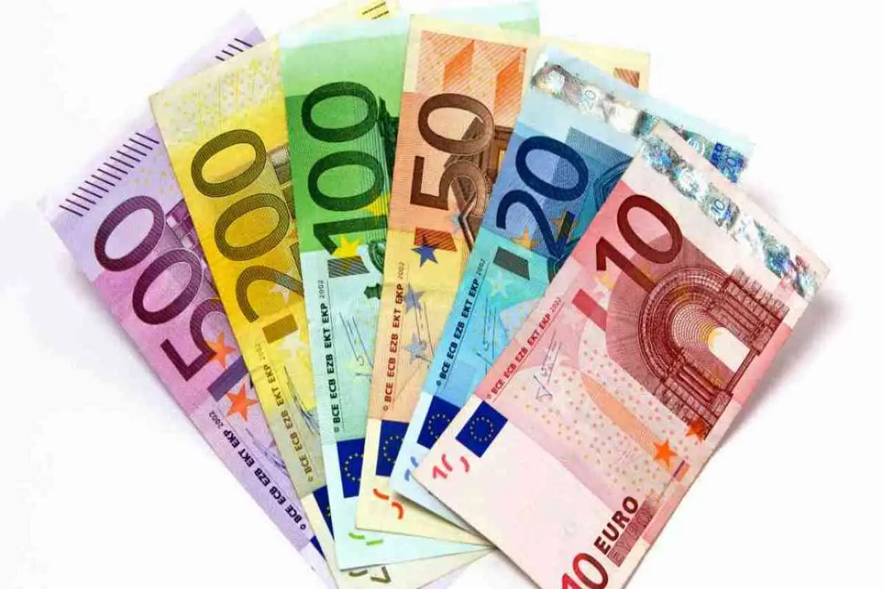 La cifra esatta che ti garantisce la serenità economica: ecco quanti soldi servono davvero